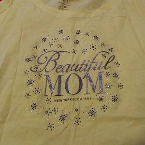 Fast Grab of the week 🛍️🛍️ Mom cap sleeve shirt